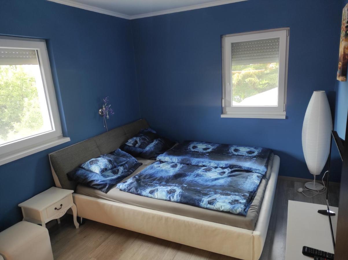 Pentz House Apartment Сиофок Екстериор снимка