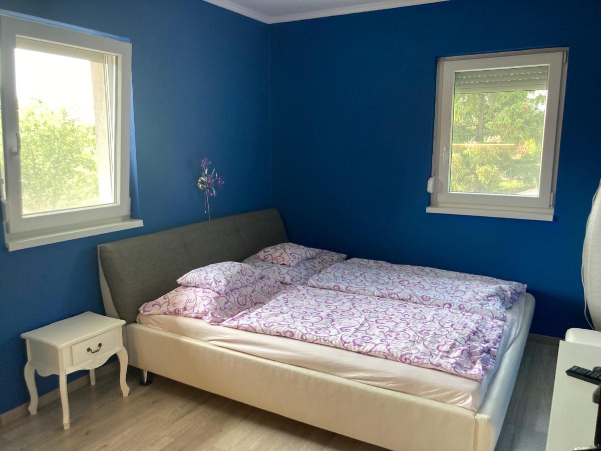 Pentz House Apartment Сиофок Екстериор снимка