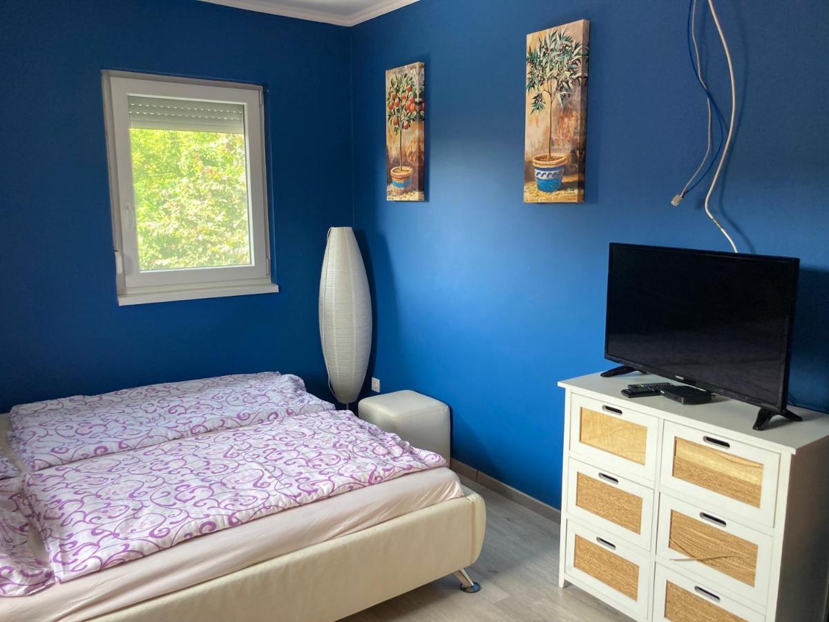 Pentz House Apartment Сиофок Екстериор снимка