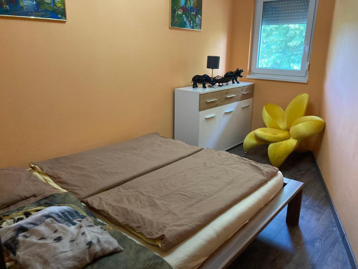 Pentz House Apartment Сиофок Екстериор снимка